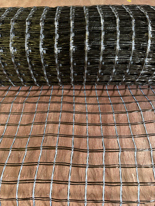 Čedičová vláknová mříž 30/30 kN/m, polymerní povlak, 25×25 mm, šířka 1 m, role 50 m²