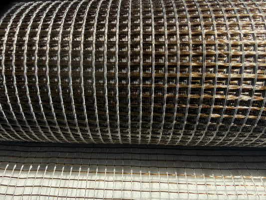 Čedičová vláknová mříž 110 g/m², polymerní povlak,7x6 mm, šířka 1 m, role 50 m²